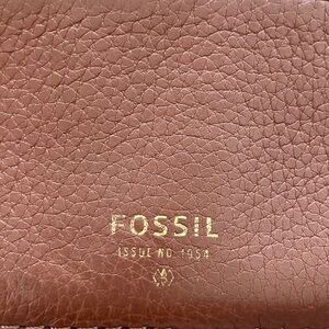 Fossil Gold-Logo Brown Leather Wallet